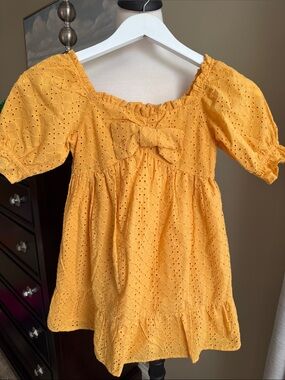 Janie and Jack Eyelet Bow Puff Sleeve Dress size 6